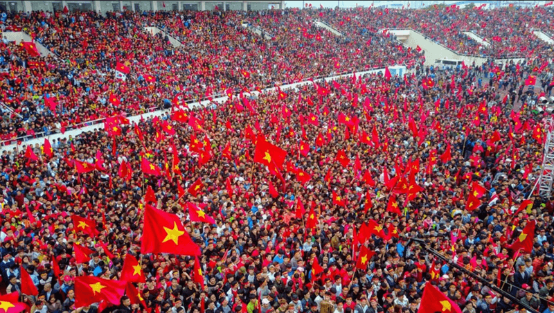 Sự ủng hộ của người hâm mộ là động lực lớn nhất để các cầu thủ nhập tịch chiến đấu hết mình vì màu cờ sắc áo.