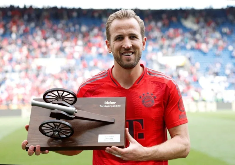 harry kane bao nhiêu tuổi