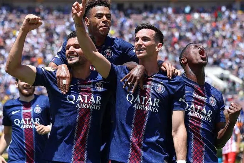 Câu lạc bộ bóng đá Paris Saint Germain