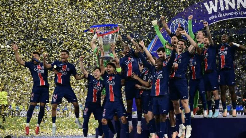 Câu lạc bộ bóng đá Paris Saint Germain