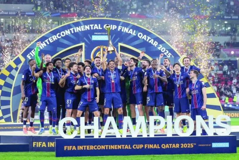 Câu lạc bộ bóng đá Paris Saint Germain
